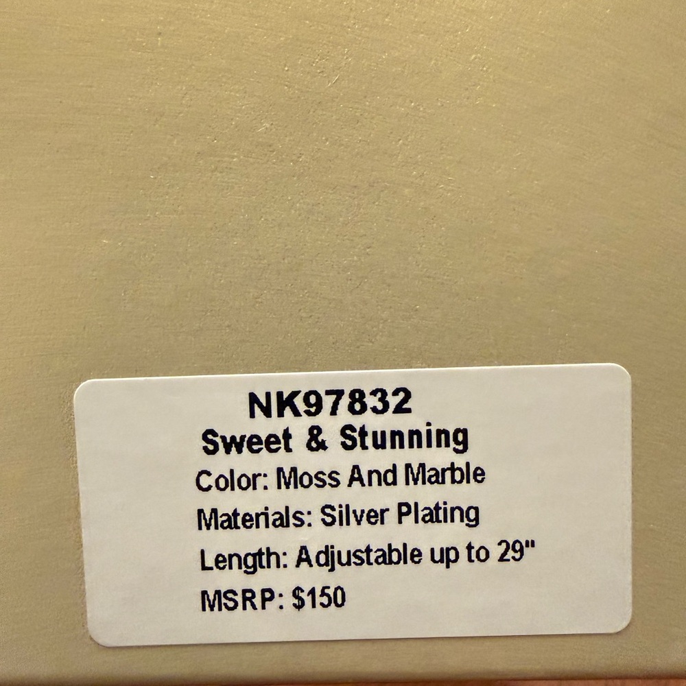 Bomb Party Holiday Jewel Candy necklace Sweet & Stunning Moss & Marble - Picture 2 of 2